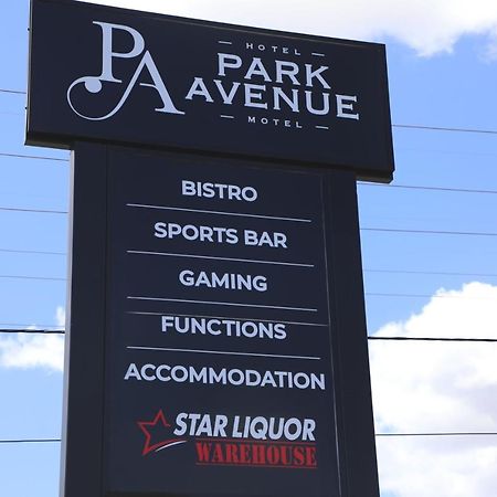 Park Avenue Hotel Motel Rockhampton Ngoại thất bức ảnh